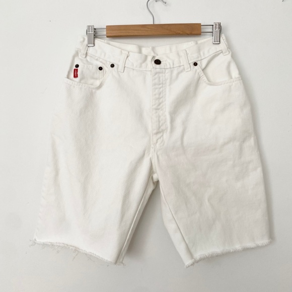 Vintage white denim shorts - Picture 3 of 6